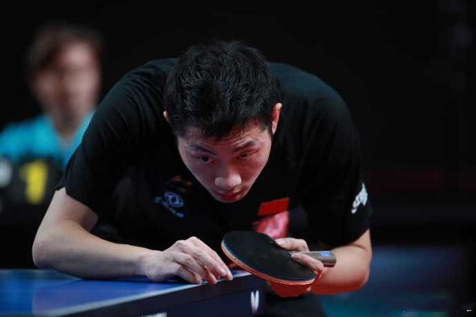 邮报：马奎尔被指控希腊袭击警察案将在今年10月8日重新开庭