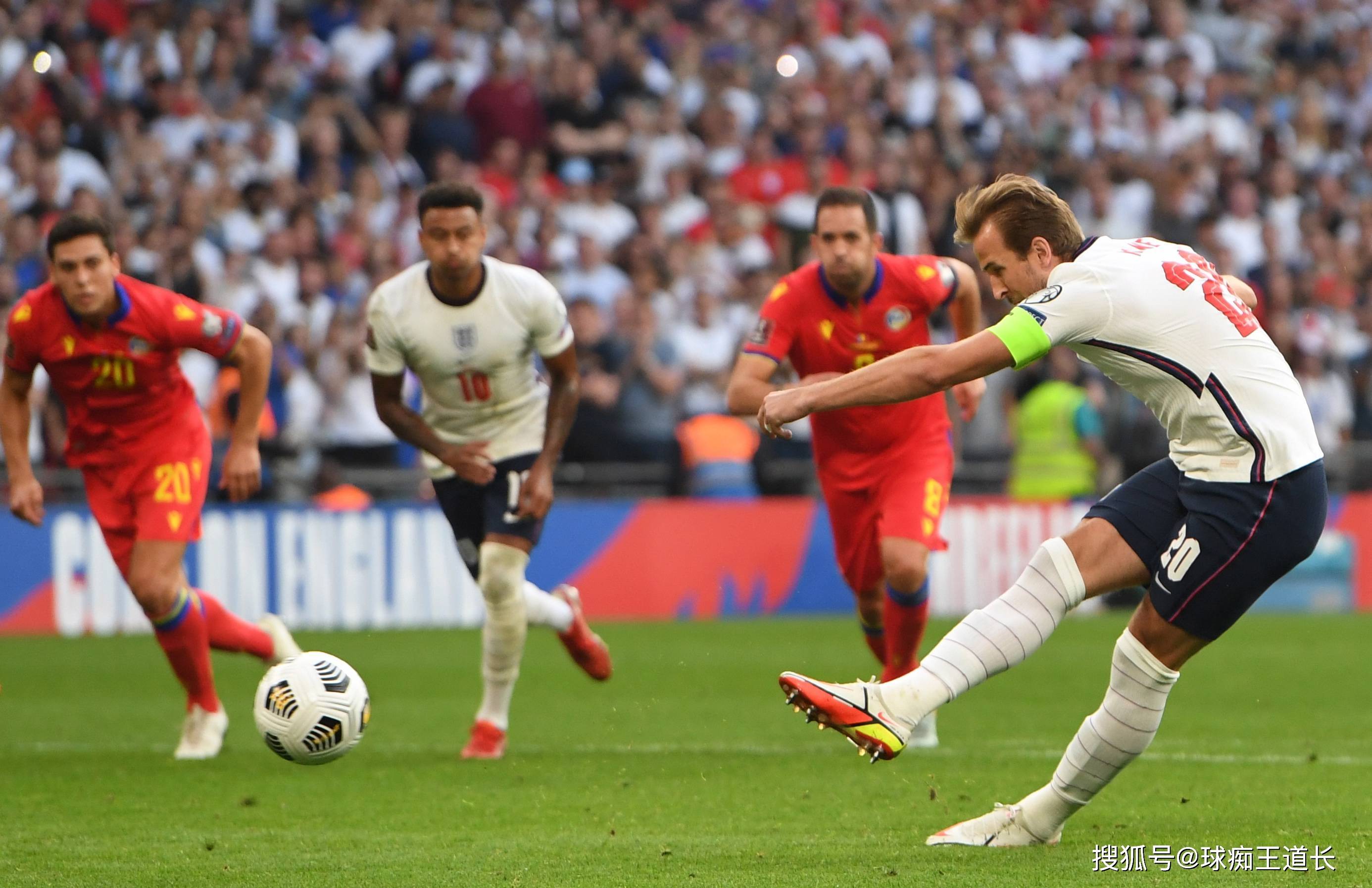 在竞争激烈 在竞争激烈