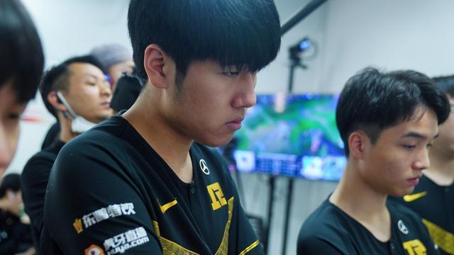 不得不选择 不得不选择