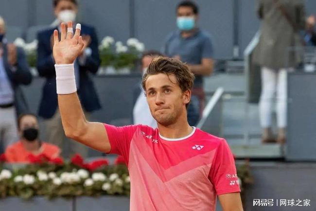 的表现并非 的表现并非